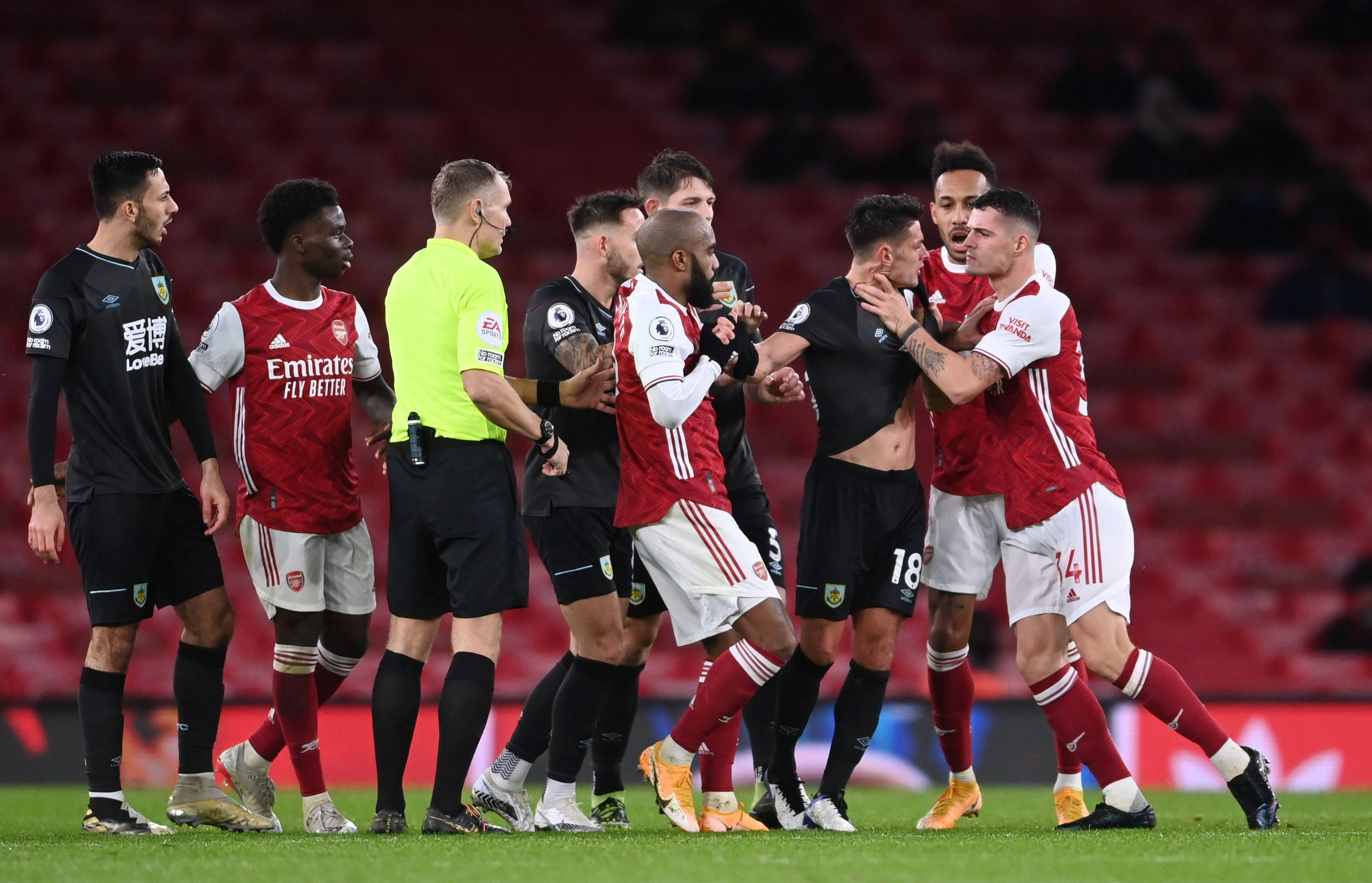 也因此争论 也因此争论